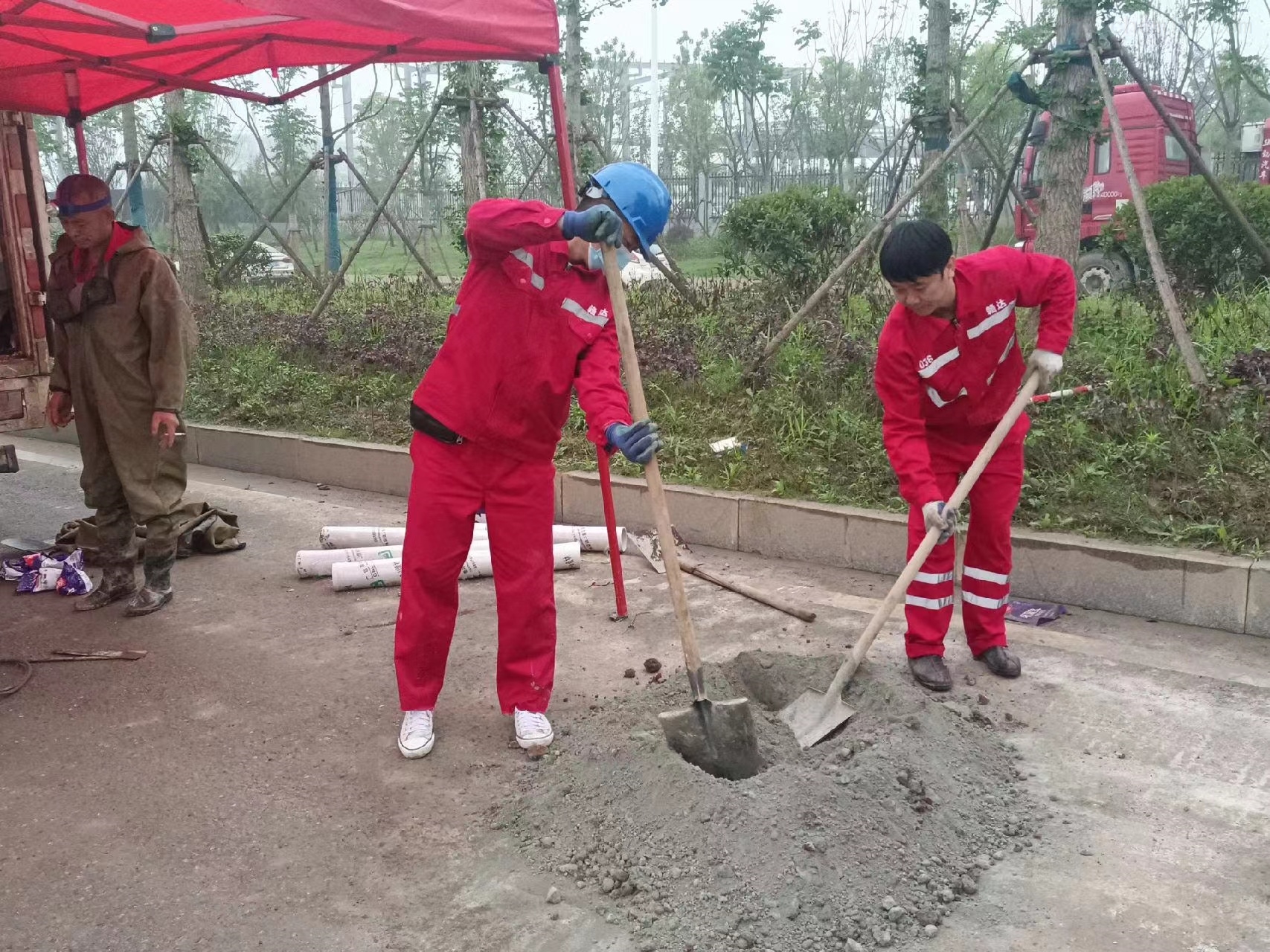 皂市镇管道疏通哪家好】及时进行市政管道清淤