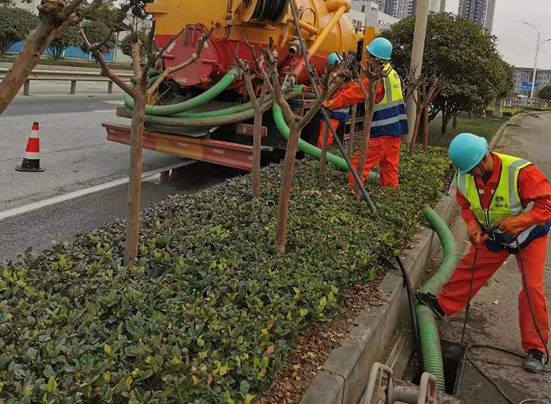 皂市镇市政管道清淤
